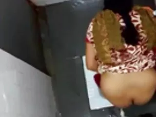 女の子はディックです。 女の子 えろ