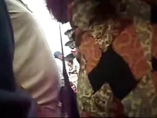公園にいる私たち三人は エロ 動画 女の子