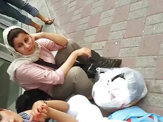 A男sees彼の友人クソ彼のガールフレンド 動画 アダルト 女性